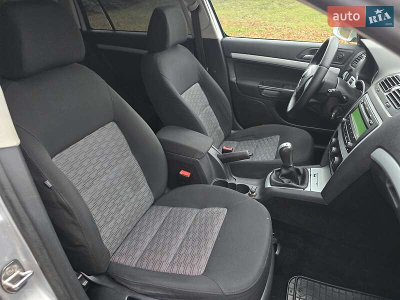 Универсал Skoda Octavia 2009 в Харькове фото 25 Универсал Skoda Octavia 2009 в Харькове