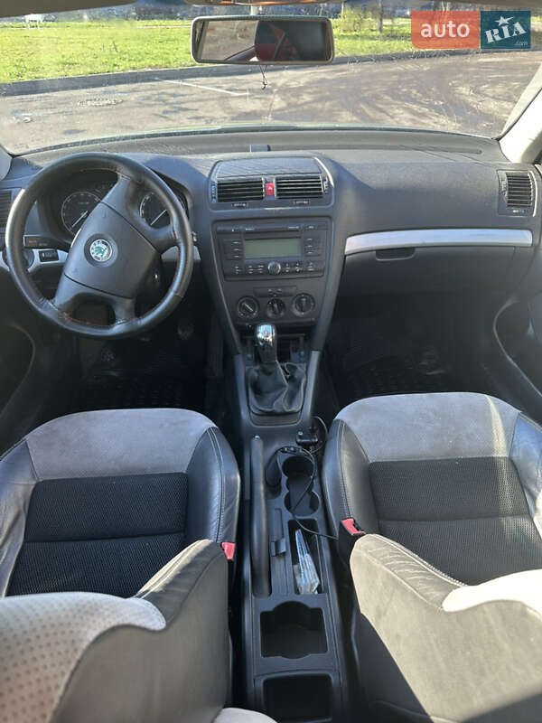 Лифтбек Skoda Octavia 2007 в Киеве