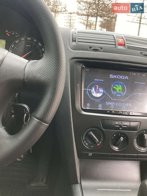 Лифтбек Skoda Octavia 2006 в Умани