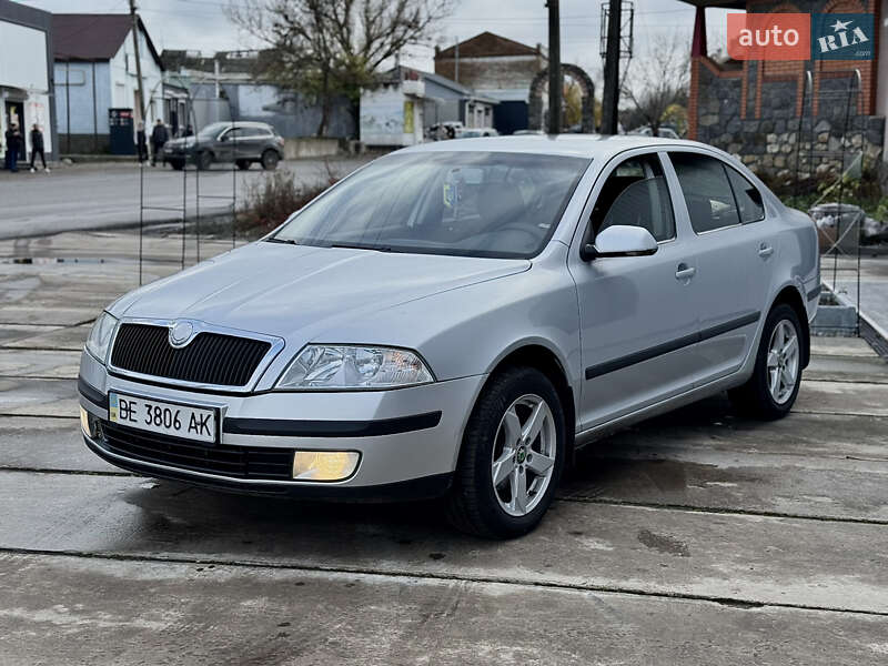 Лифтбек Skoda Octavia 2007 в Новом Буге