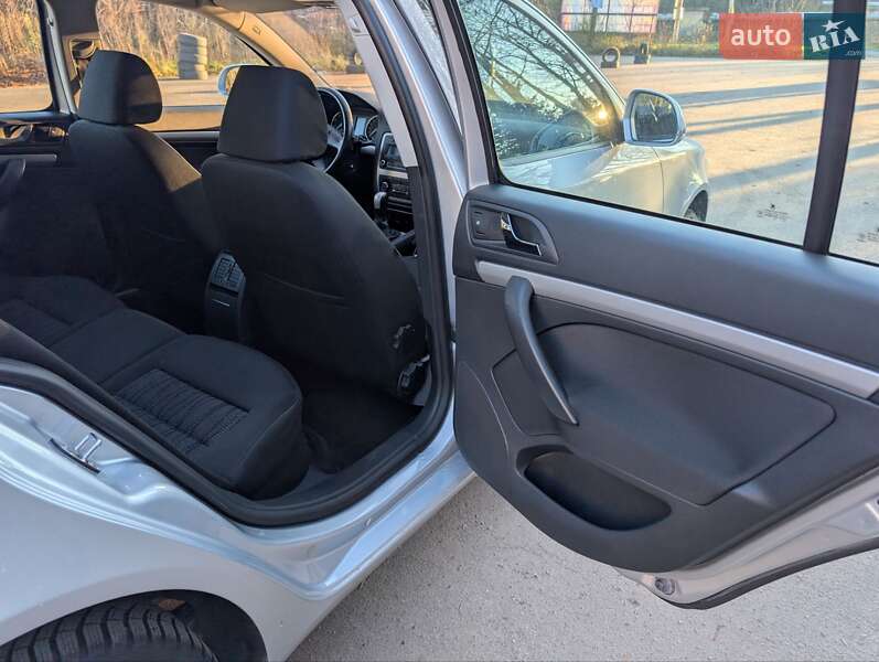 Универсал Skoda Octavia 2010 в Луцке