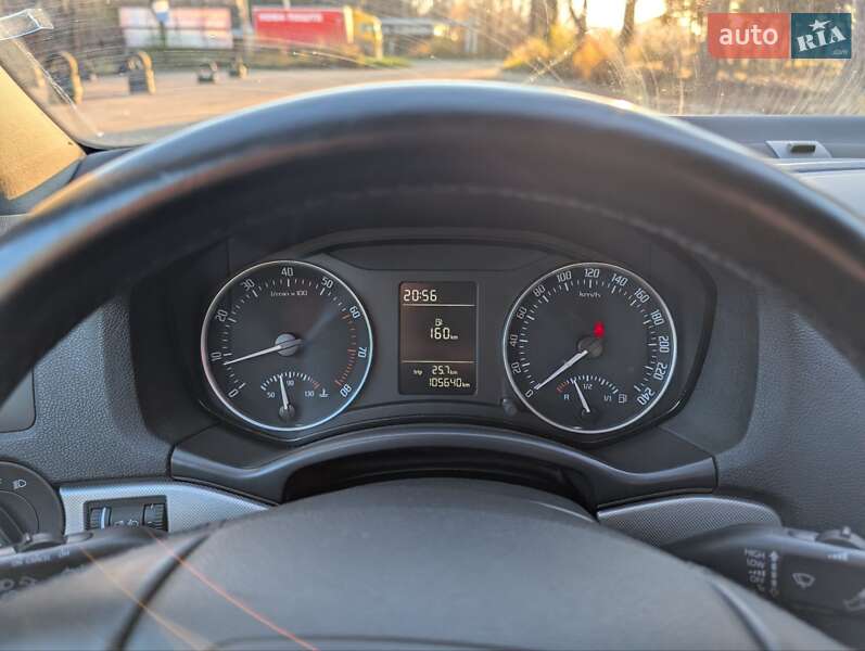 Универсал Skoda Octavia 2010 в Луцке