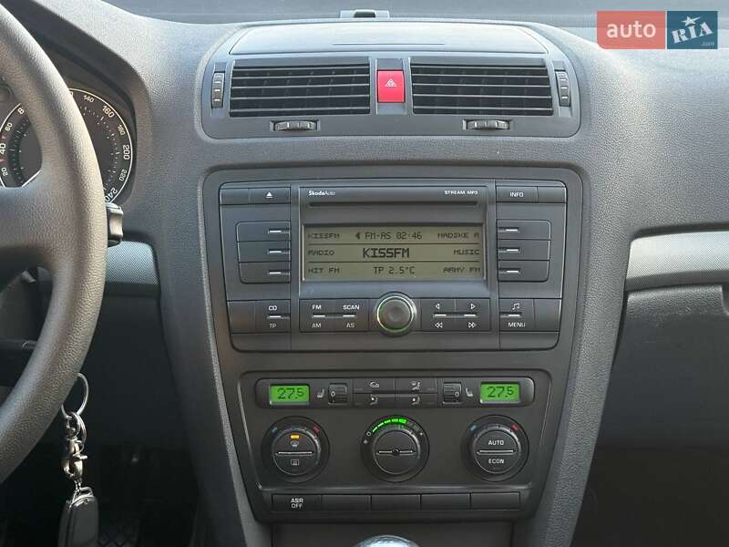 Лифтбек Skoda Octavia 2008 в Киеве фото 11 Лифтбек Skoda Octavia 2008 в Киеве