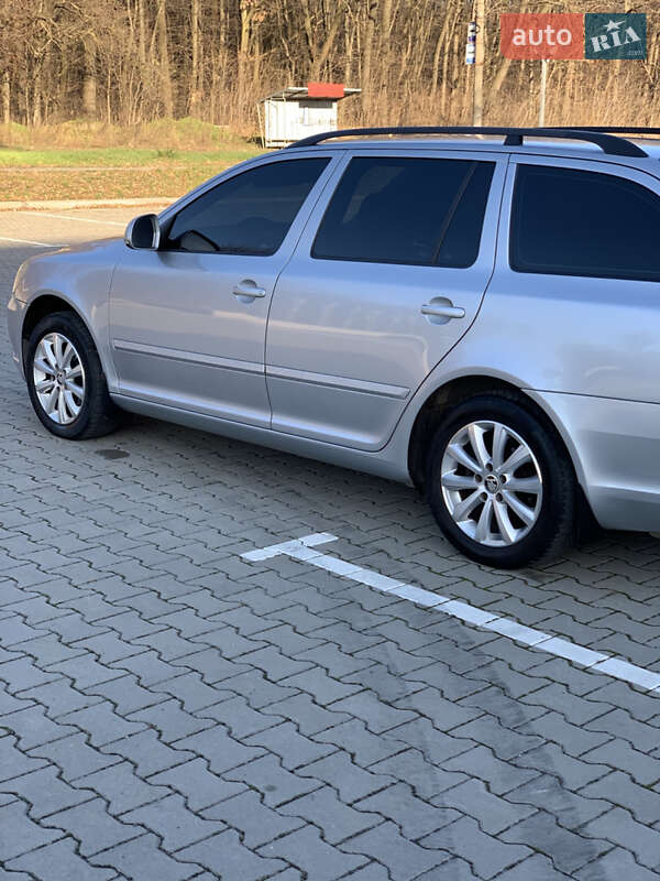 Універсал Skoda Octavia 2010 в Вінниці