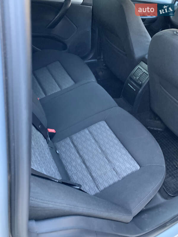 Універсал Skoda Octavia 2010 в Вінниці