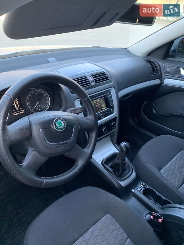 Універсал Skoda Octavia 2010 в Вінниці
