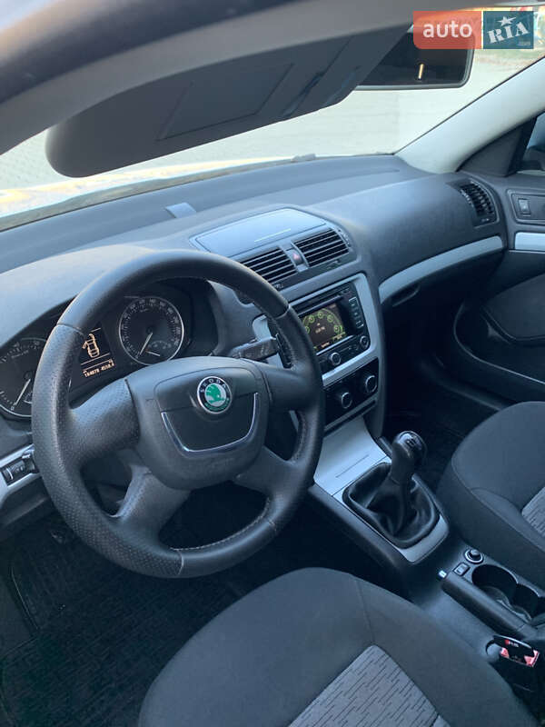 Універсал Skoda Octavia 2010 в Вінниці
