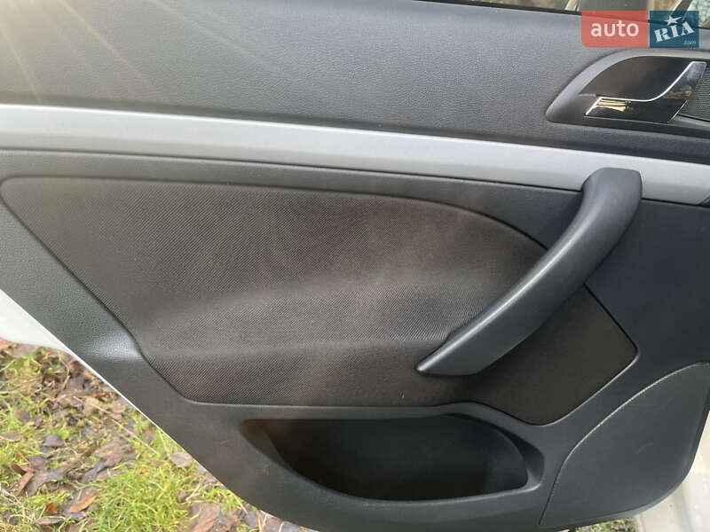 Лифтбек Skoda Octavia 2012 в Нежине фото 20 Лифтбек Skoda Octavia 2012 в Нежине