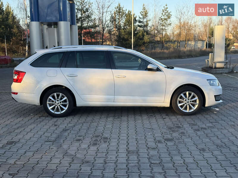 Универсал Skoda Octavia 2016 в Львове
