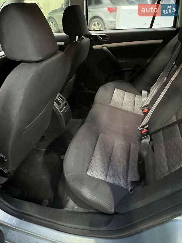 Универсал Skoda Octavia 2011 в Черновцах