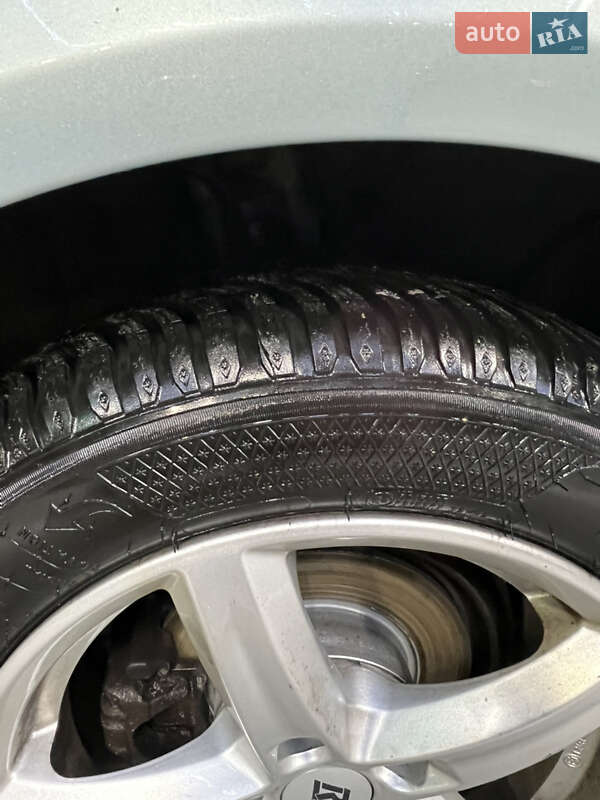 Универсал Skoda Octavia 2011 в Черновцах