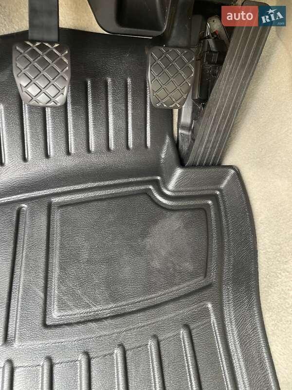 Универсал Skoda Octavia 2008 в Днепре фото 22 Универсал Skoda Octavia 2008 в Днепре