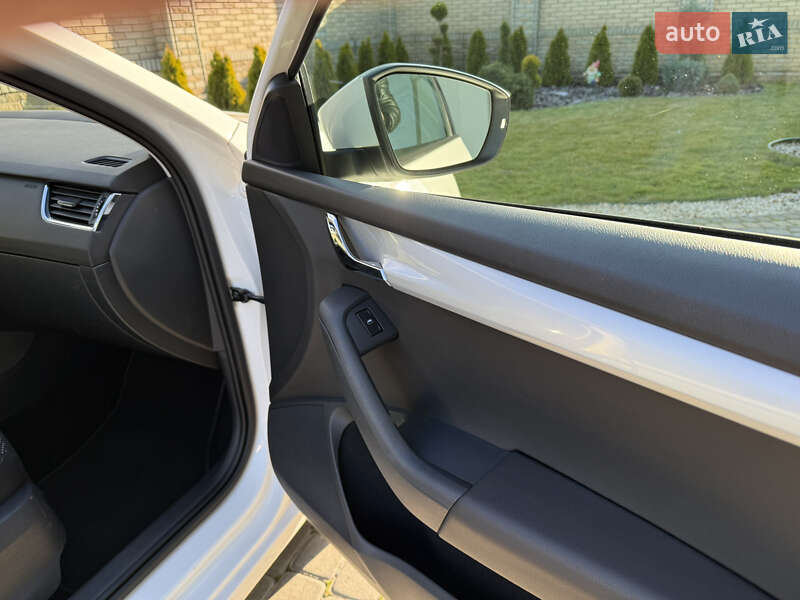 Универсал Skoda Octavia 2014 в Тернополе