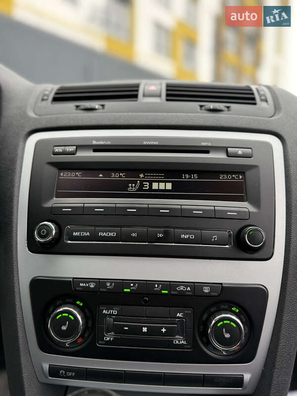 Универсал Skoda Octavia 2010 в Луцке