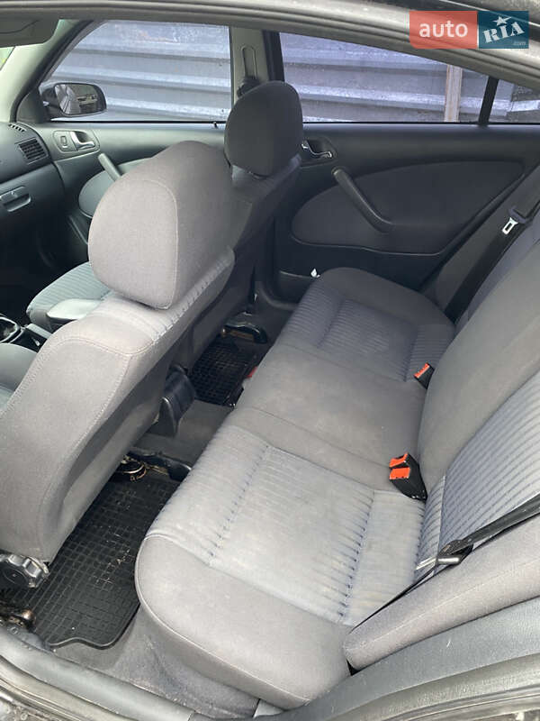 Лифтбек Skoda Octavia 2001 в Макарове фото 10 Лифтбек Skoda Octavia 2001 в Макарове