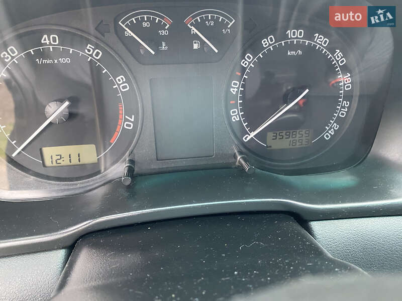 Лифтбек Skoda Octavia 2001 в Макарове фото 8 Лифтбек Skoda Octavia 2001 в Макарове