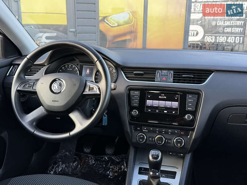 Универсал Skoda Octavia 2014 в Стрые