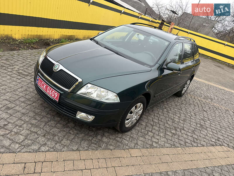 Универсал Skoda Octavia 2006 в Гайвороне