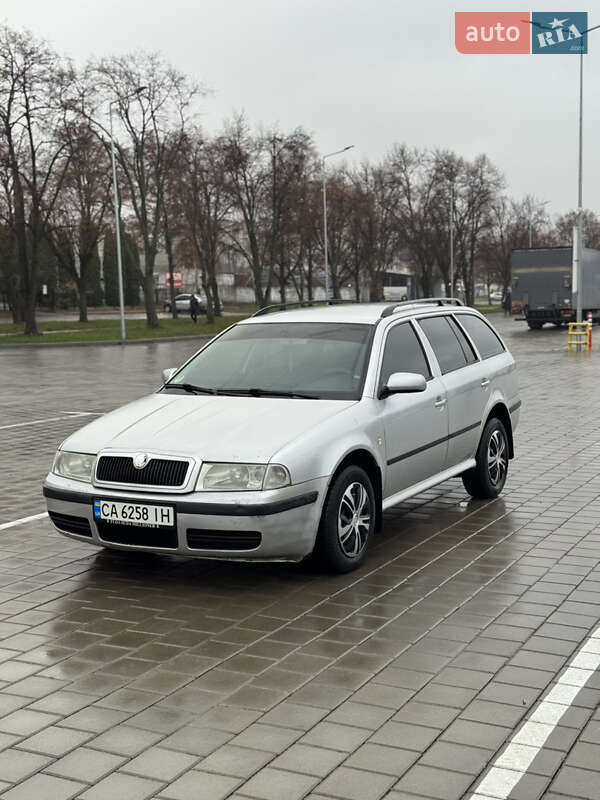 Универсал Skoda Octavia 2002 в Черкассах
