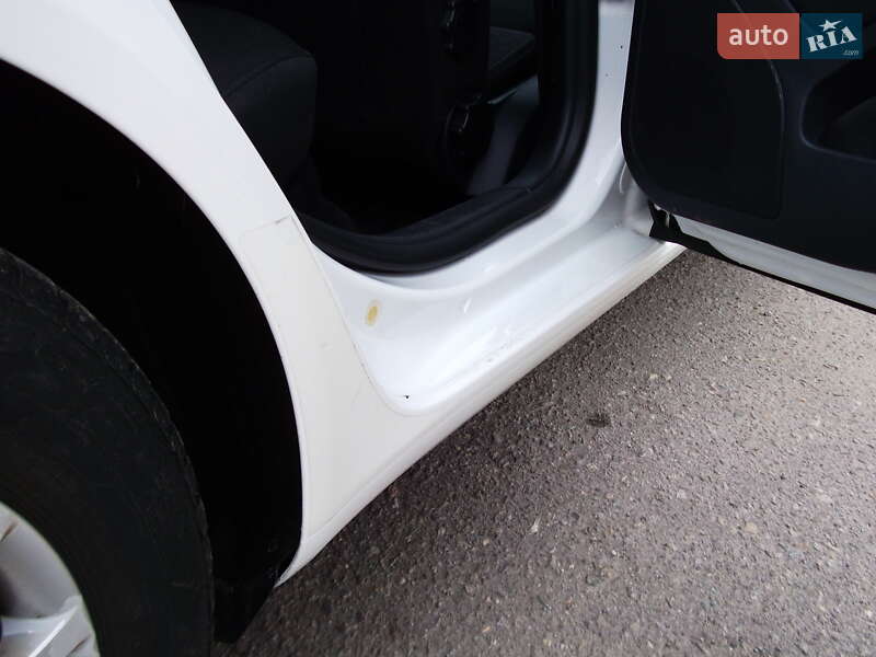 Универсал Skoda Octavia 2010 в Виннице