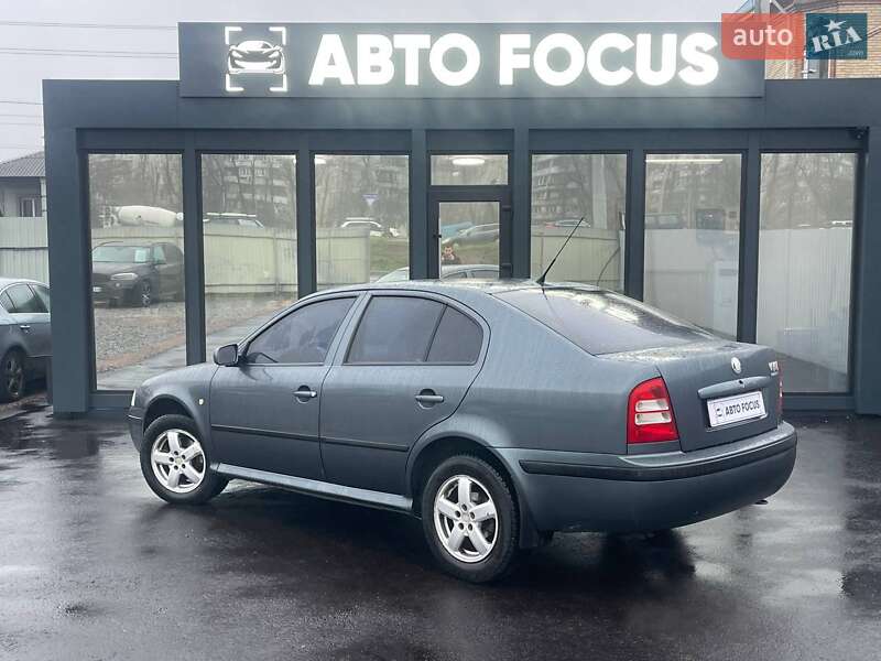 Лифтбек Skoda Octavia 2004 в Киеве
