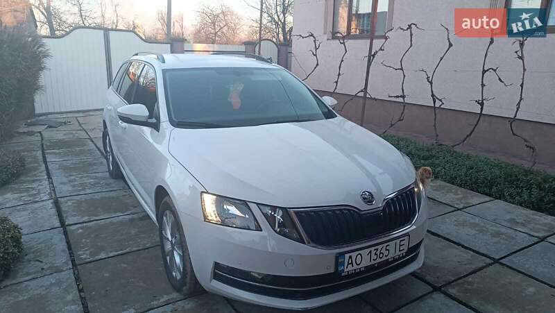 Универсал Skoda Octavia 2017 в Ужгороде фото 4 Универсал Skoda Octavia 2017 в Ужгороде