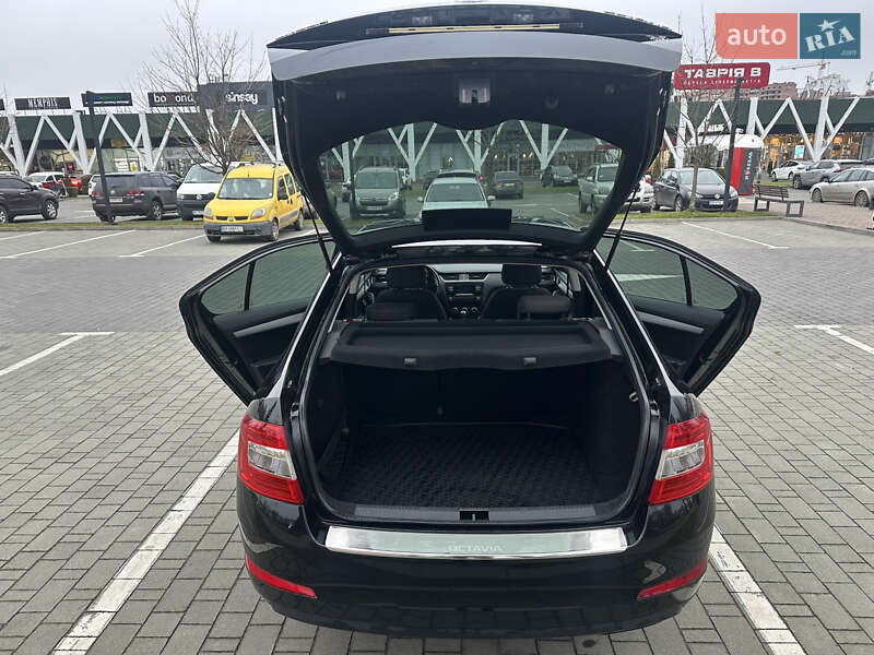 Лифтбек Skoda Octavia 2016 в Хмельницком