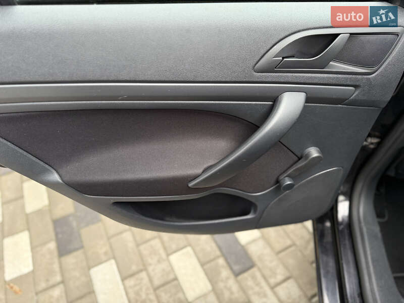 Универсал Skoda Octavia 2010 в Полтаве