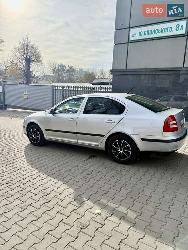 Лифтбек Skoda Octavia 2004 в Хмельницком фото 5 Лифтбек Skoda Octavia 2004 в Хмельницком