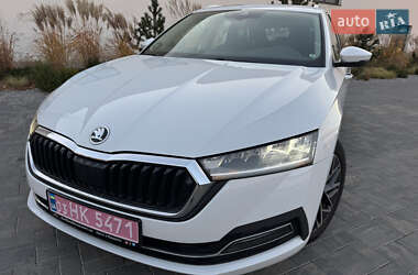 Универсал Skoda Octavia 2021 в Луцке