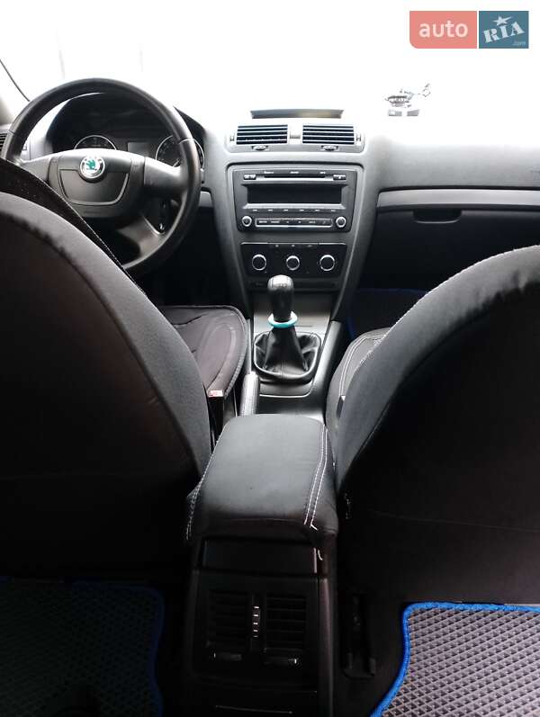 Ліфтбек Skoda Octavia 2011 в Городку