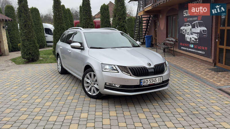 Универсал Skoda Octavia 2018 в Сваляве