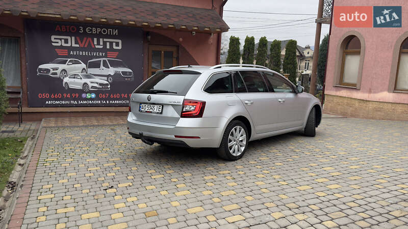 Универсал Skoda Octavia 2018 в Сваляве
