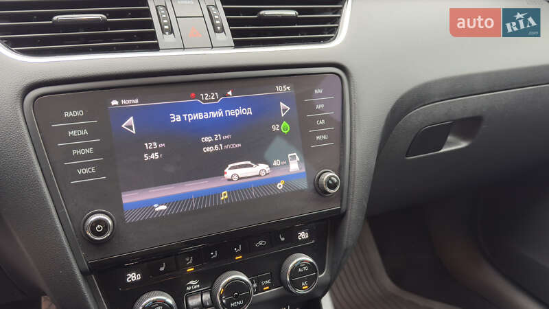 Универсал Skoda Octavia 2018 в Сваляве