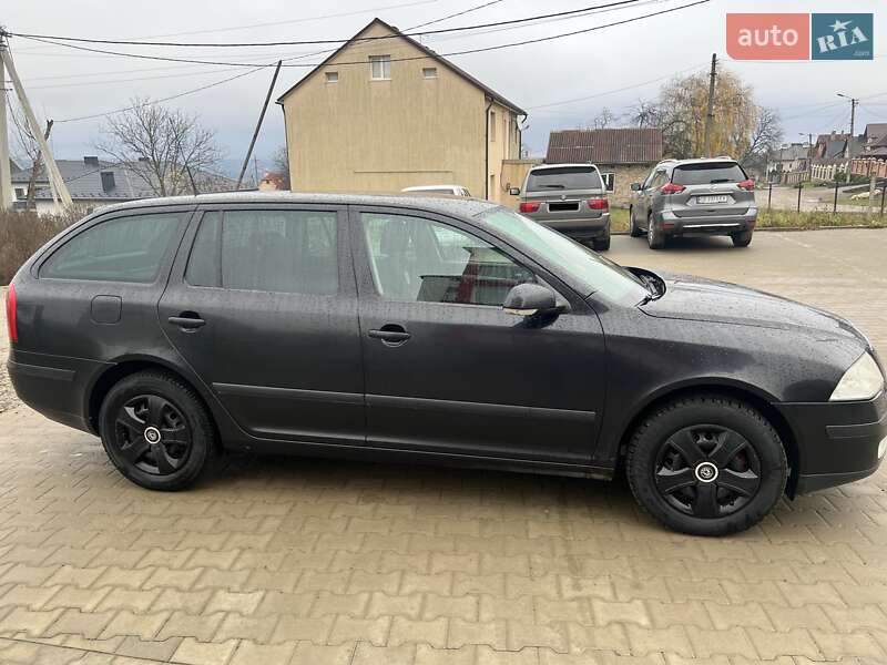 Универсал Skoda Octavia 2008 в Черновцах