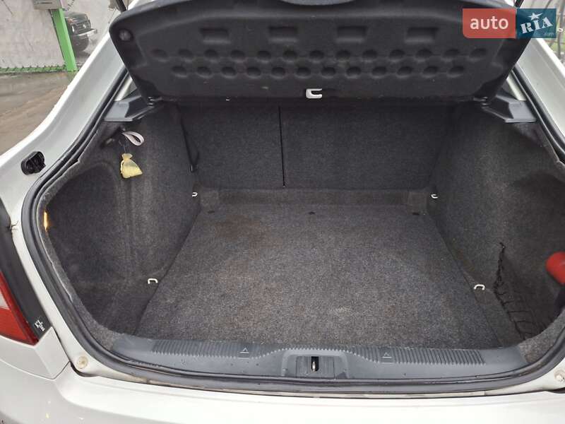 Лифтбек Skoda Octavia 2010 в Конотопе фото 24 Лифтбек Skoda Octavia 2010 в Конотопе