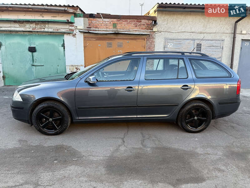Универсал Skoda Octavia 2006 в Умани