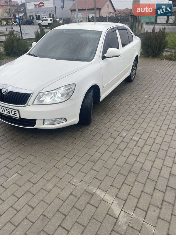 Ліфтбек Skoda Octavia 2009 в Мукачевому фото Ліфтбек Skoda Octavia 2009 в Мукачевому
