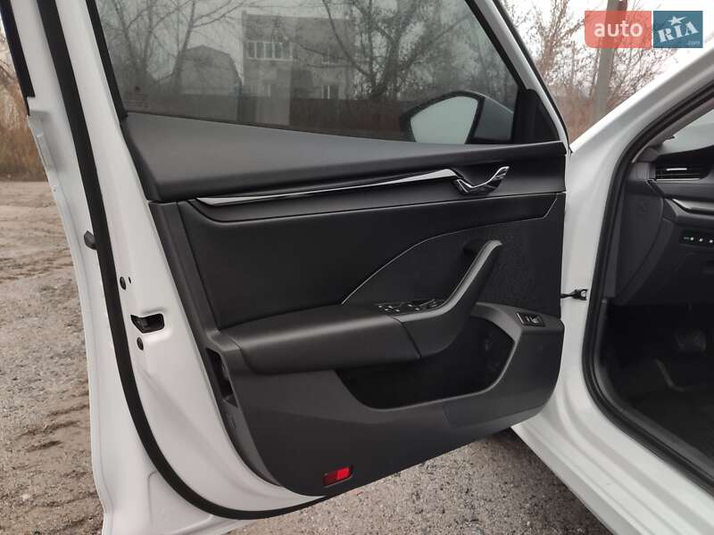 Универсал Skoda Octavia 2020 в Бердичеве