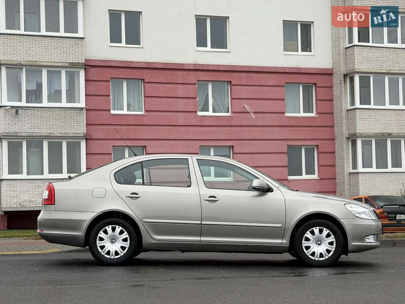 Лифтбек Skoda Octavia 2009 в Виннице