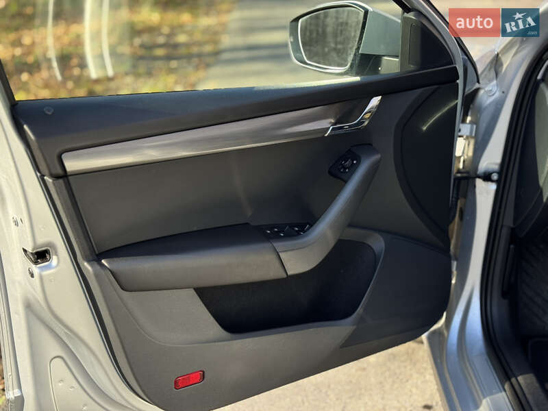Универсал Skoda Octavia 2019 в Стрые фото 20 Универсал Skoda Octavia 2019 в Стрые