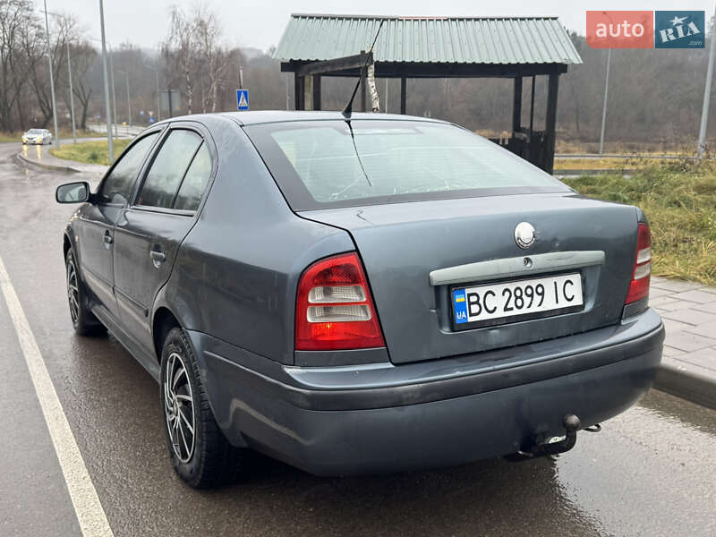 Лифтбек Skoda Octavia 2004 в Львове
