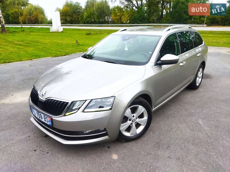 Универсал Skoda Octavia 2019 в Звягеле