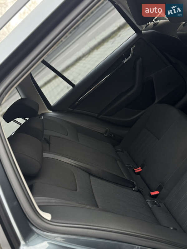 Универсал Skoda Octavia 2017 в Дрогобыче фото 71 Универсал Skoda Octavia 2017 в Дрогобыче