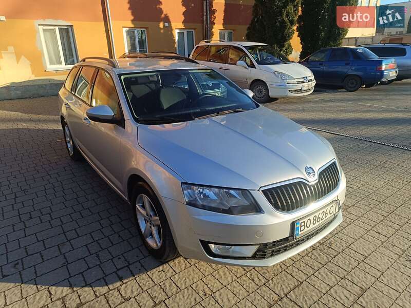 Универсал Skoda Octavia 2015 в Тернополе