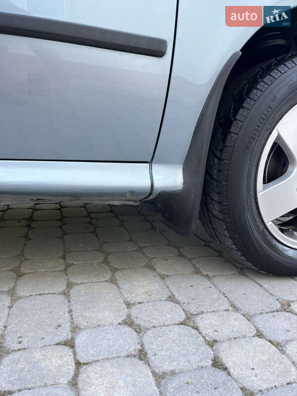 Ліфтбек Skoda Octavia 2003 в Теребовлі