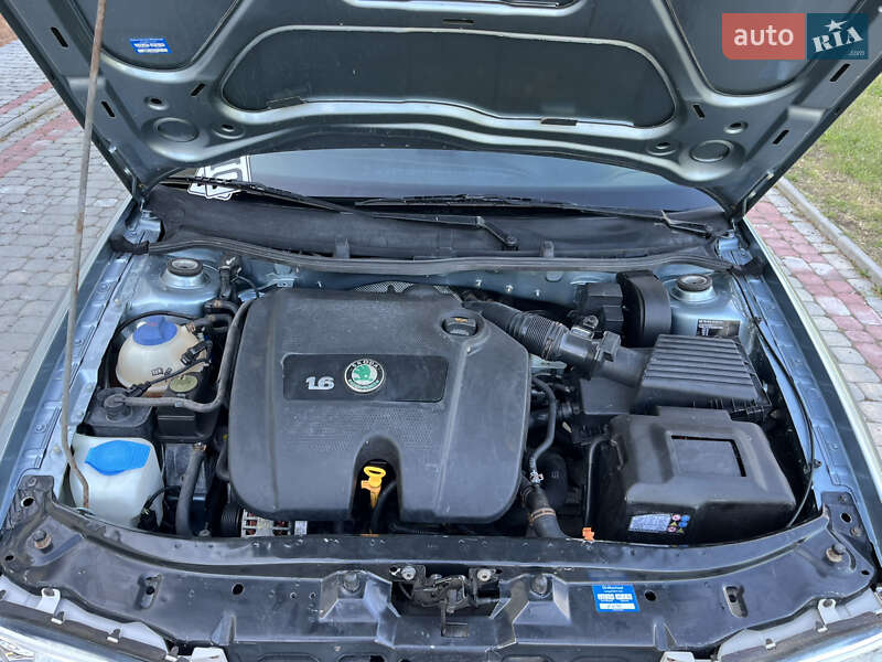 Ліфтбек Skoda Octavia 2003 в Теребовлі