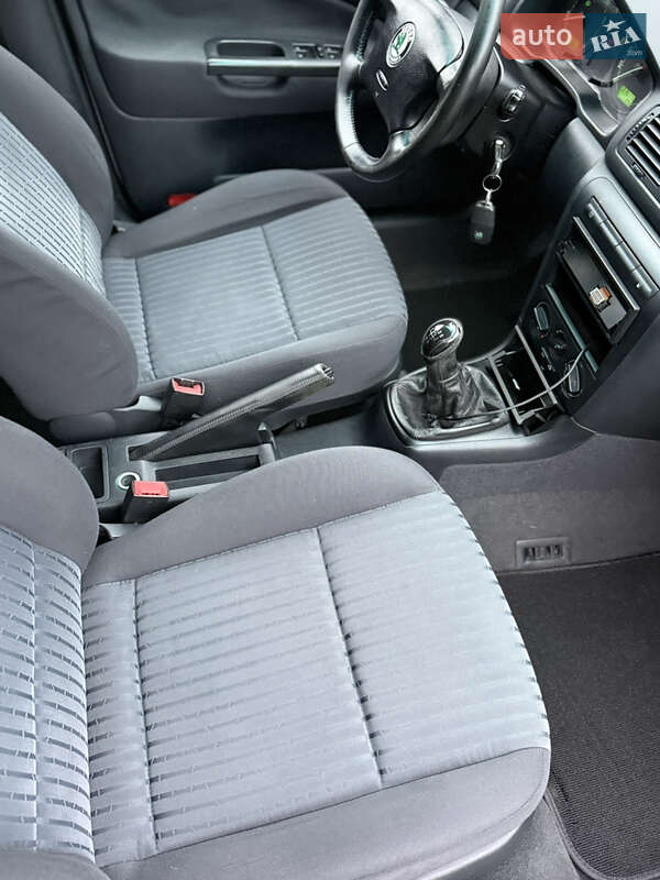 Универсал Skoda Octavia 2005 в Луцке