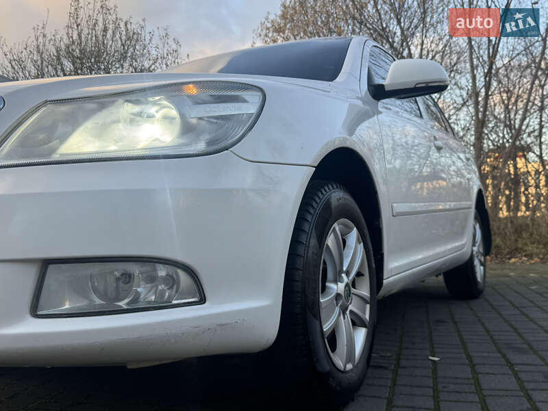 Лифтбек Skoda Octavia 2012 в Львове фото 6 Лифтбек Skoda Octavia 2012 в Львове