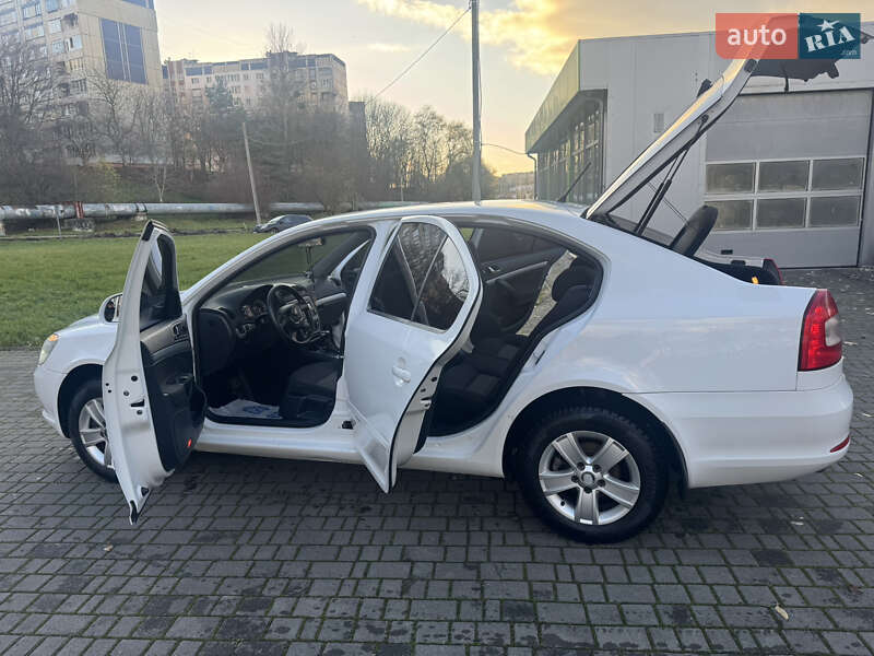 Лифтбек Skoda Octavia 2012 в Львове фото 18 Лифтбек Skoda Octavia 2012 в Львове